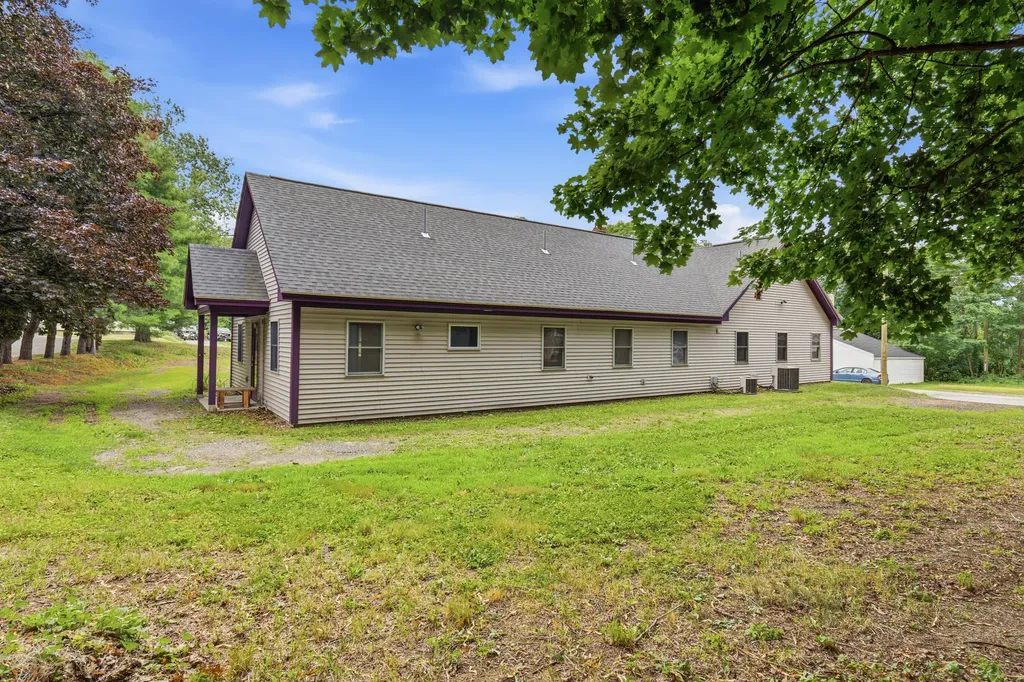 38 Union Street Livermore Falls ME 04254