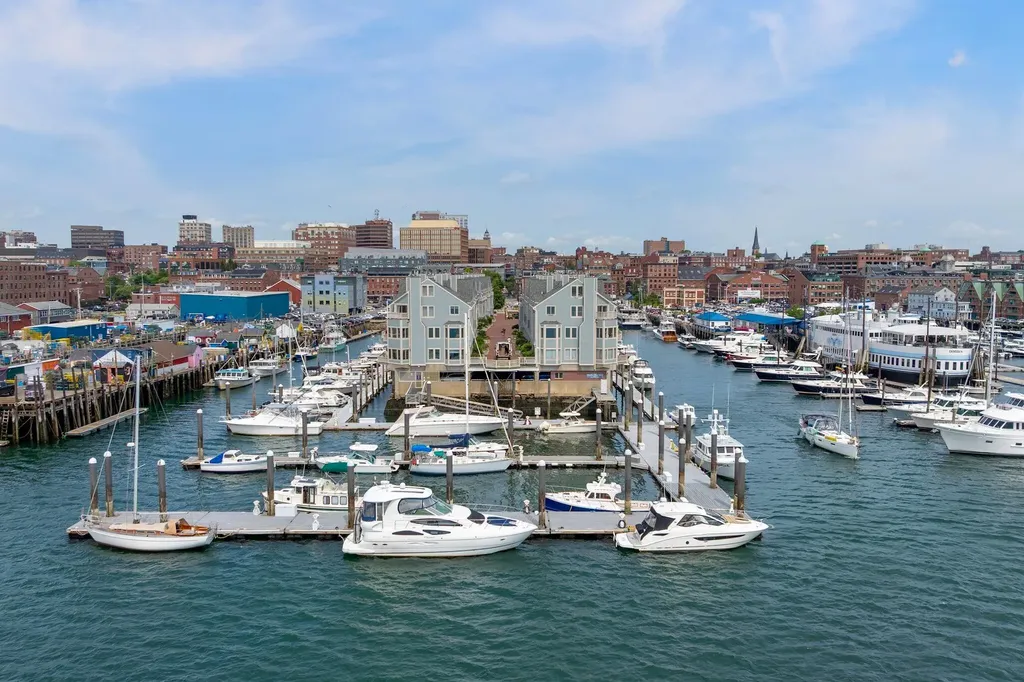 512 Chandlers Wharf Portland ME 04101