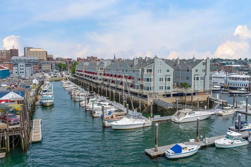 512 Chandlers Wharf Portland ME 04101