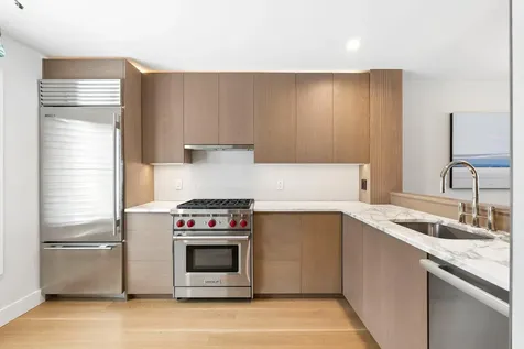 512 Chandlers Wharf Portland ME 04101