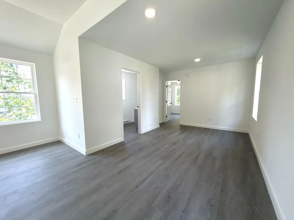 1 Pleasent Avenue Sanford ME 04083