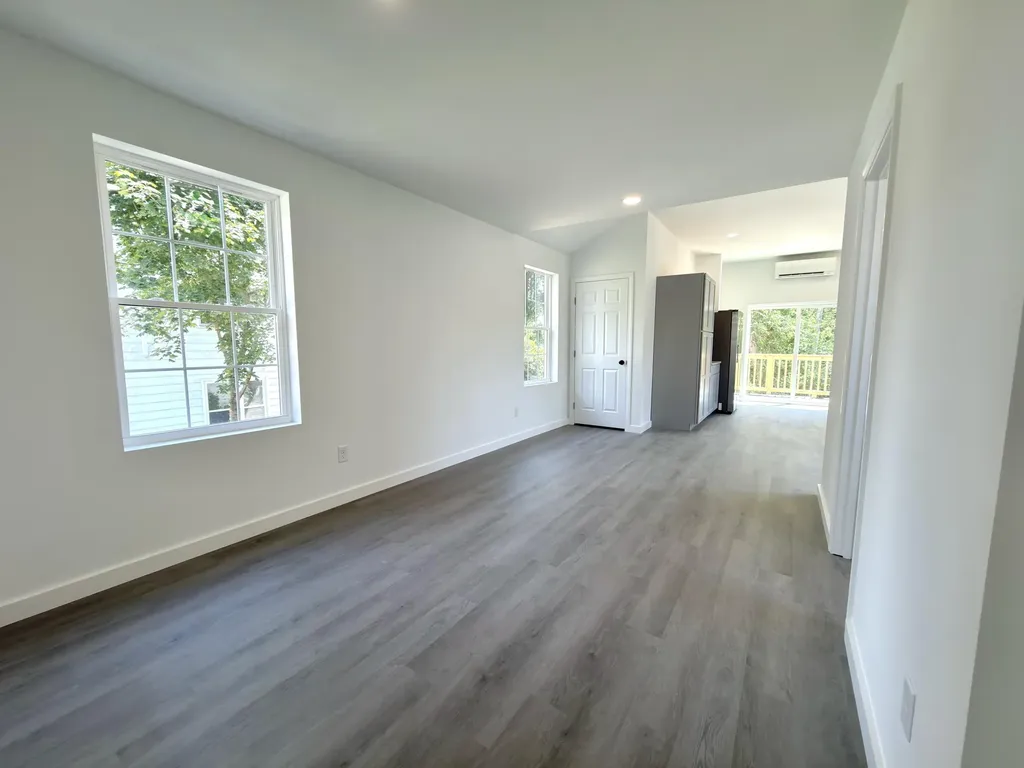 1 Pleasent Avenue Sanford ME 04083