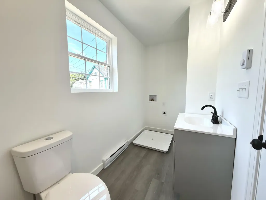 1 Pleasent Avenue Sanford ME 04083