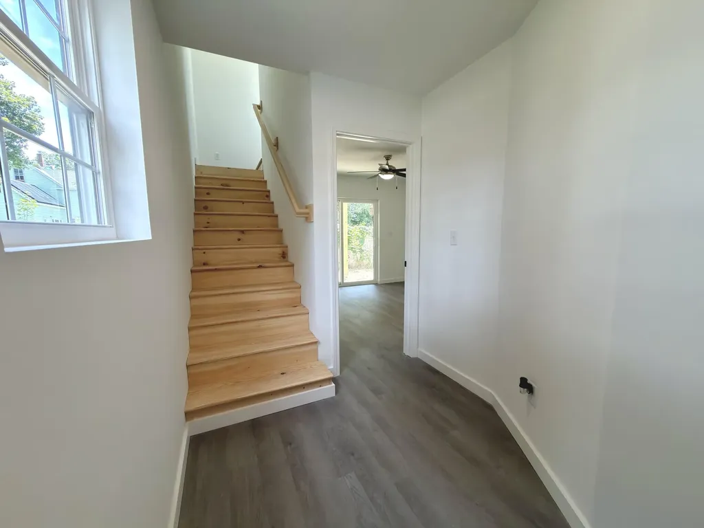 1 Pleasent Avenue Sanford ME 04083