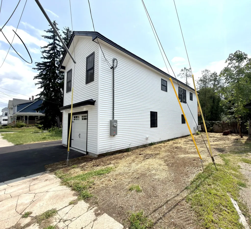 1 Pleasent Avenue Sanford ME 04083