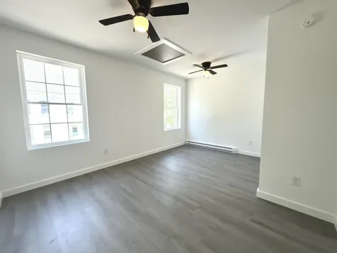 1 Pleasent Avenue Sanford ME 04083