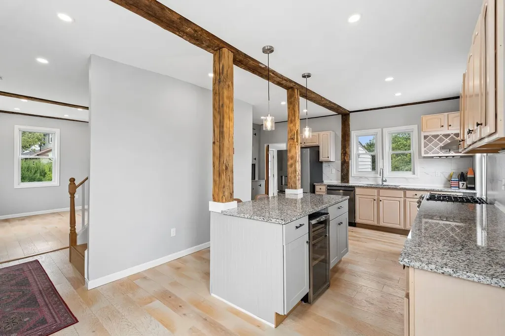 96 Ridgeland Avenue South Portland ME 04106