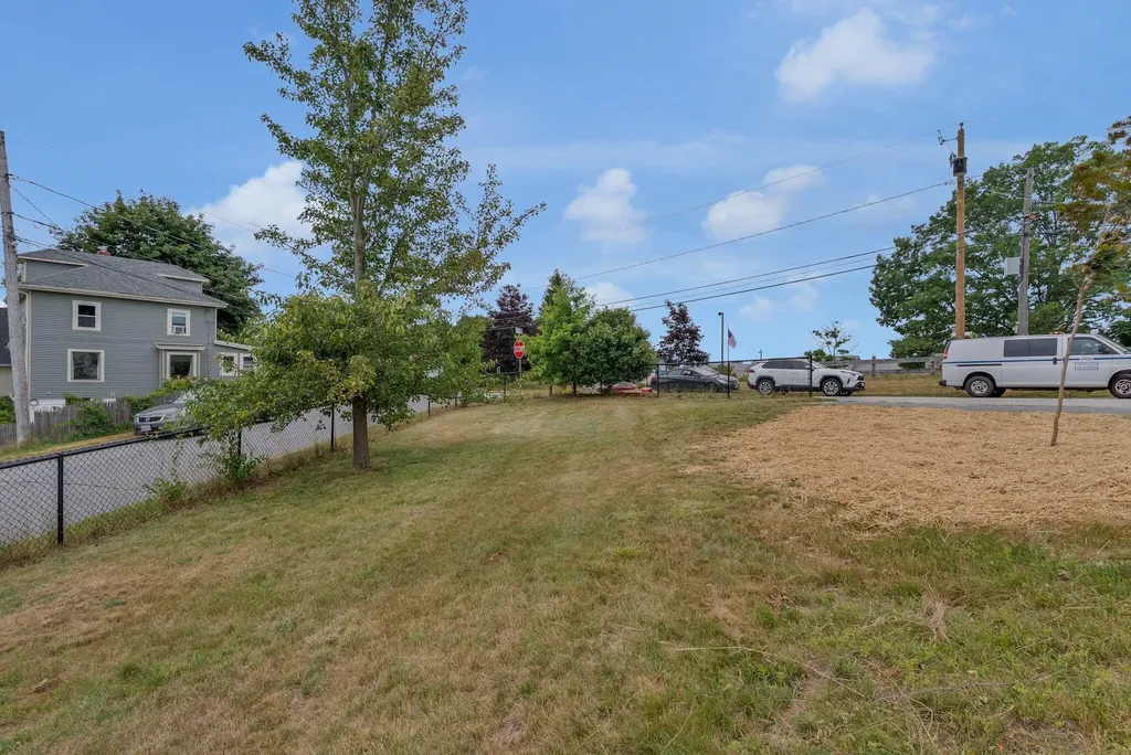 96 Ridgeland Avenue South Portland ME 04106