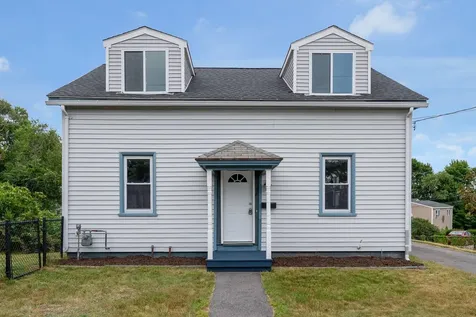 96 Ridgeland Avenue South Portland ME 04106