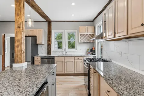 96 Ridgeland Avenue South Portland ME 04106