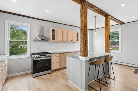 96 Ridgeland Avenue South Portland ME 04106