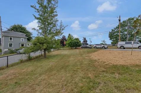 96 Ridgeland Avenue South Portland ME 04106