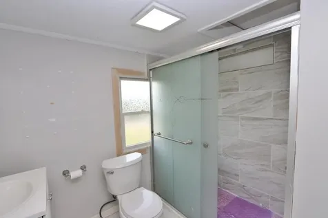 1286 Pushaw Road Glenburn ME 04401