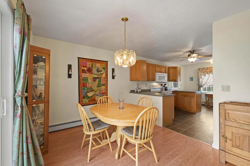 19 Cardinal Way Winslow ME 04901