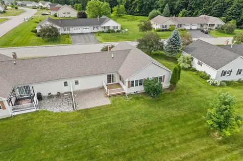 19 Cardinal Way Winslow ME 04901