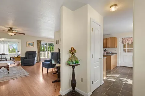 19 Cardinal Way Winslow ME 04901