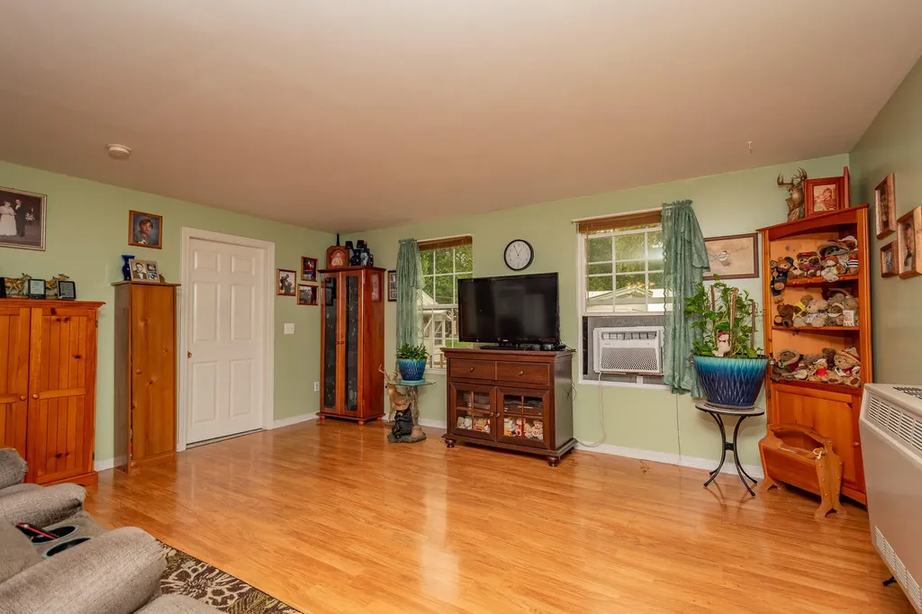 15 James Street Bingham ME 04920