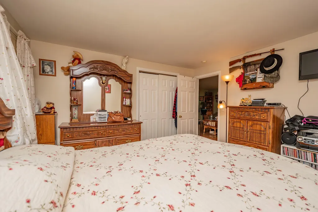 15 James Street Bingham ME 04920