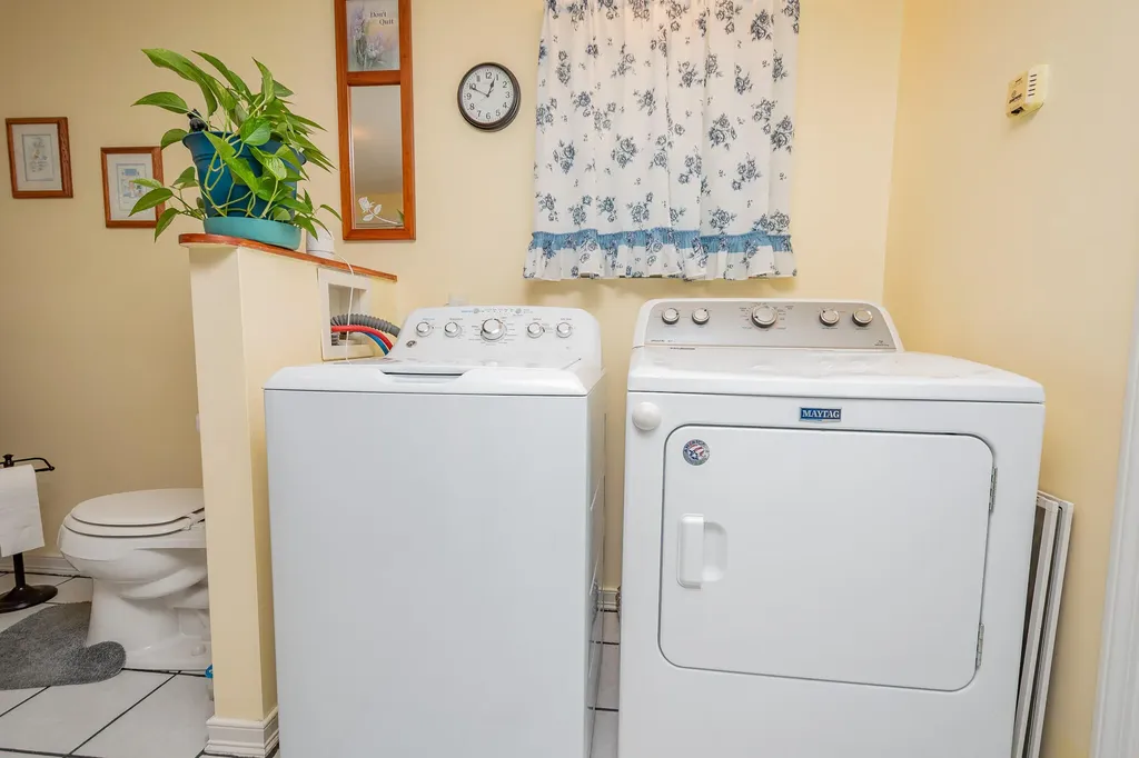 15 James Street Bingham ME 04920