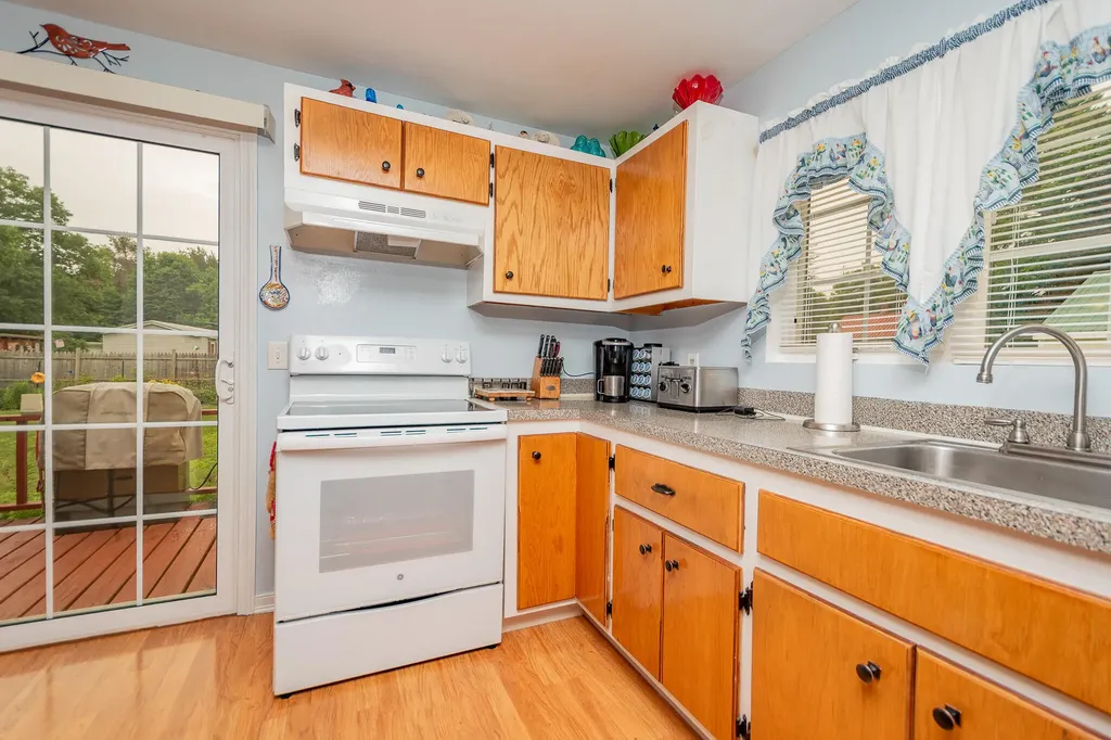 15 James Street Bingham ME 04920