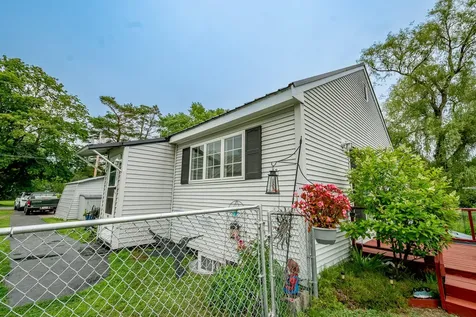 15 James Street Bingham ME 04920