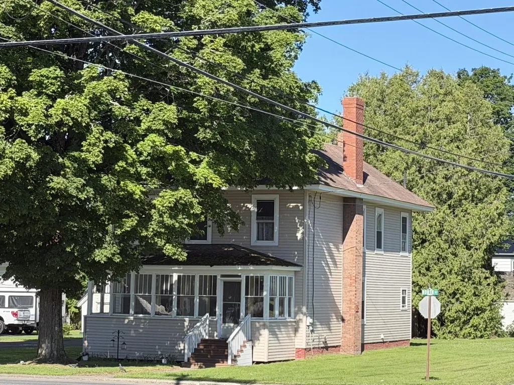 50 North Street Houlton ME 04730