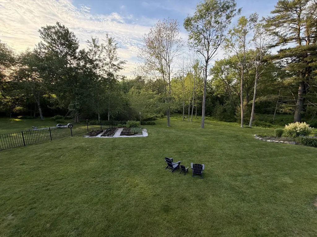 17 Chamberlain Road Scarborough ME 04074