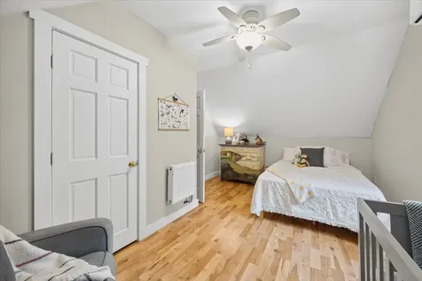 17 Chamberlain Road Scarborough ME 04074