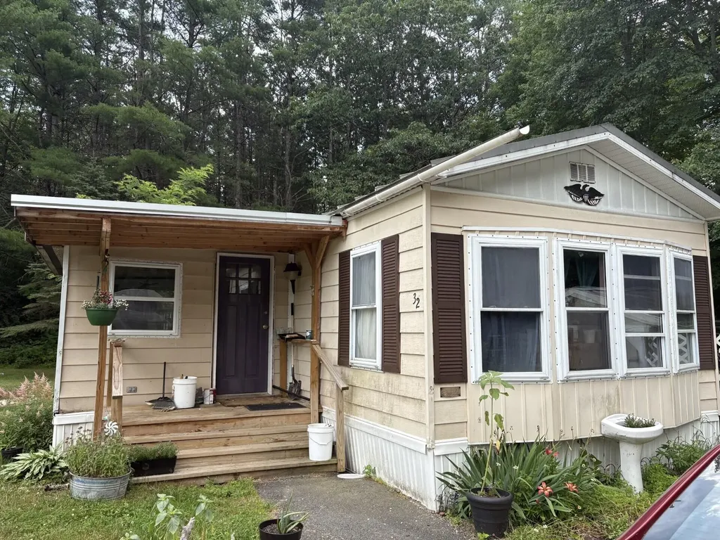 32 Tempesta Way Norridgewock ME 04957