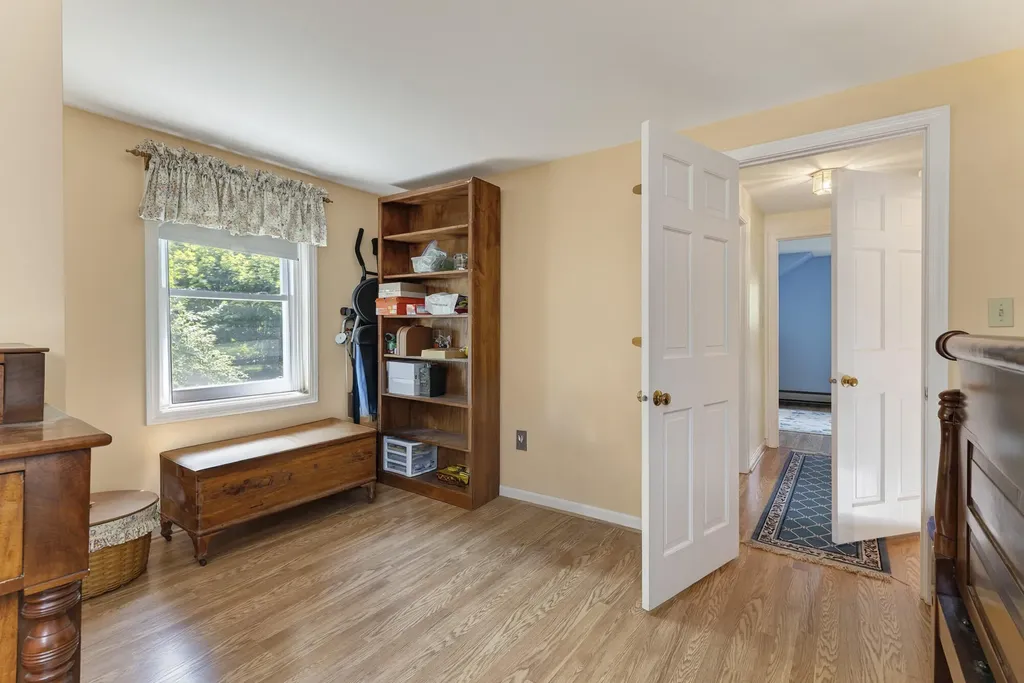 51 Old Mast Road Portland ME 04102