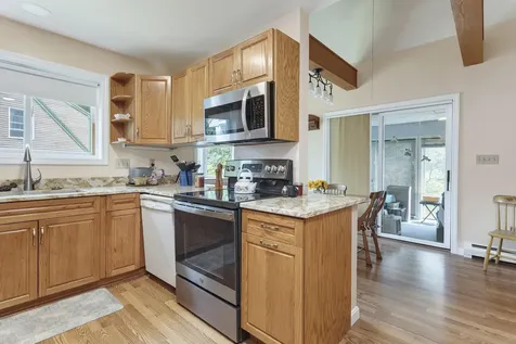 51 Old Mast Road Portland ME 04102