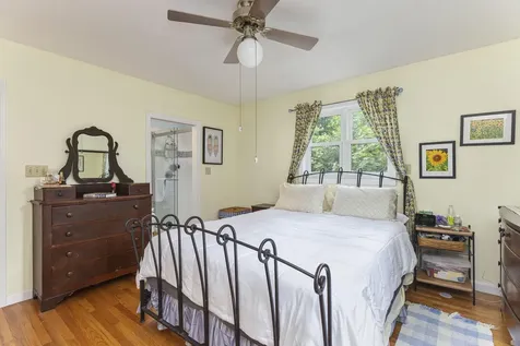 51 Old Mast Road Portland ME 04102