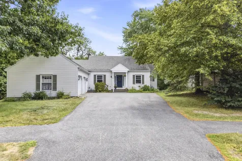 51 Old Mast Road Portland ME 04102