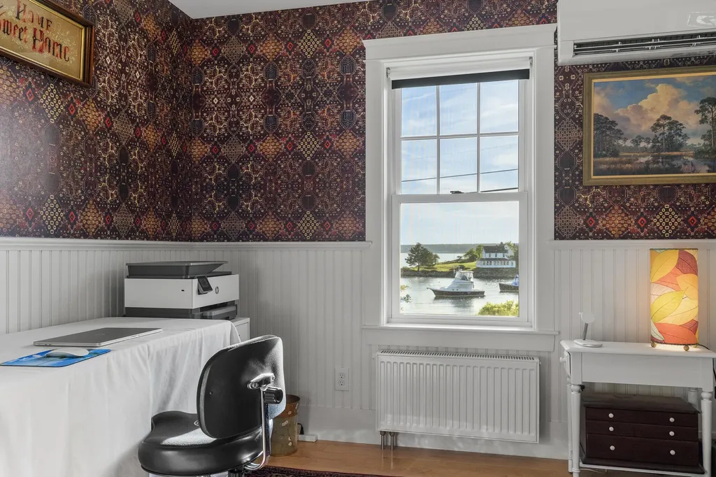26 Pratt's Island Road Southport ME 04576