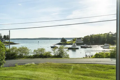 26 Pratt's Island Road Southport ME 04576