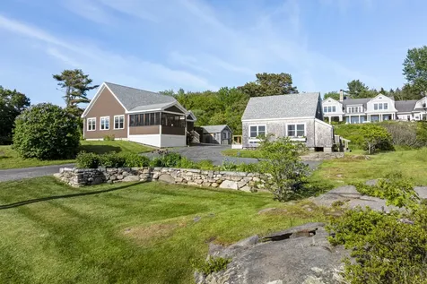 26 Pratt's Island Road Southport ME 04576