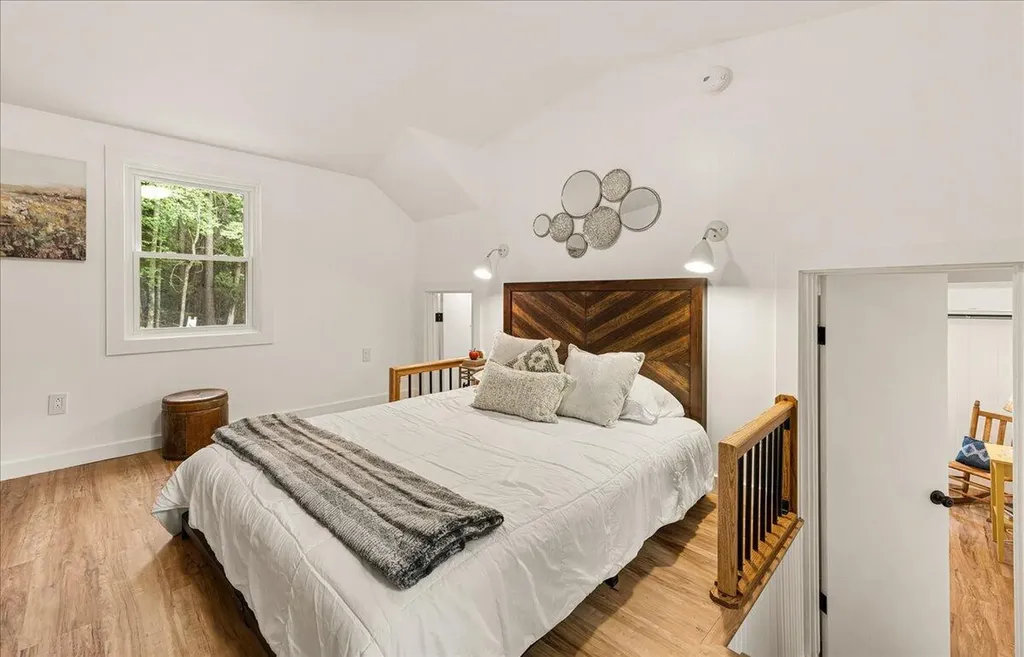 275 Sound Drive Mount Desert ME 04660