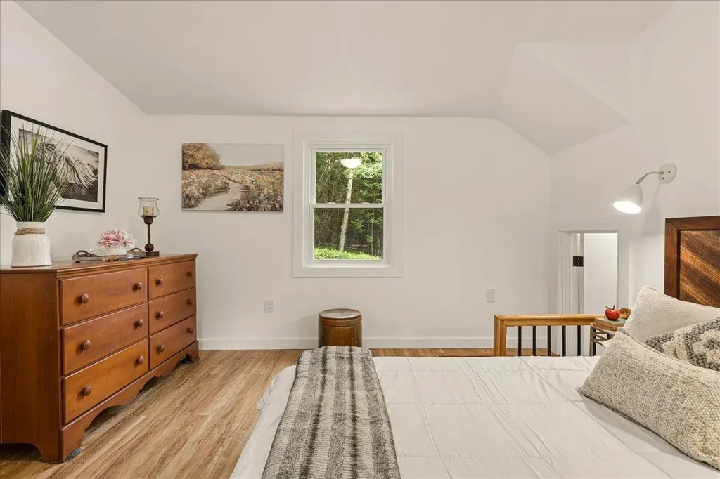 275 Sound Drive Mount Desert ME 04660