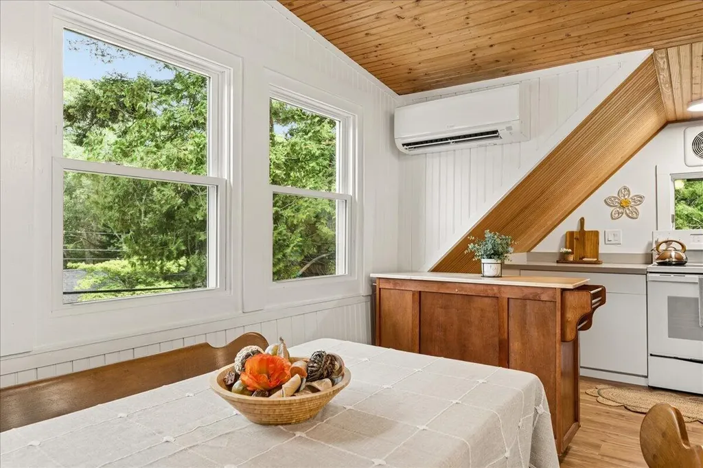 275 Sound Drive Mount Desert ME 04660