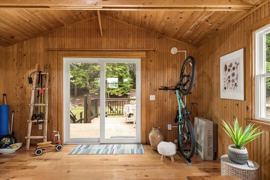 275 Sound Drive Mount Desert ME 04660