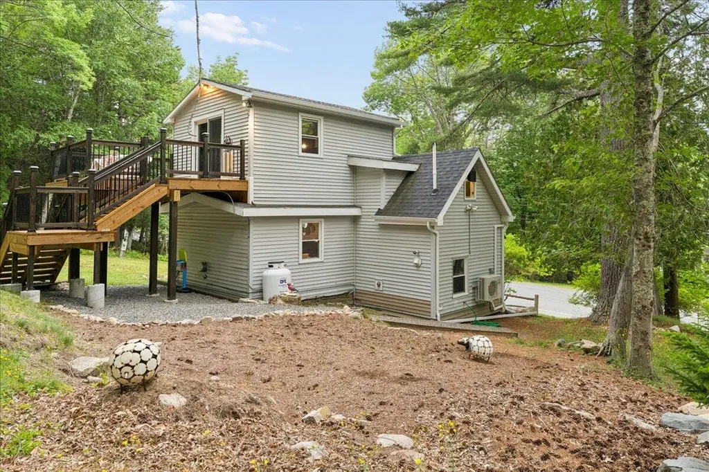 275 Sound Drive Mount Desert ME 04660