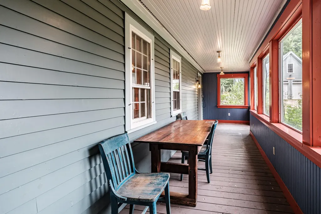 489 North Road Bethel ME 04217