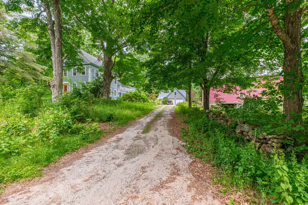 489 North Road Bethel ME 04217