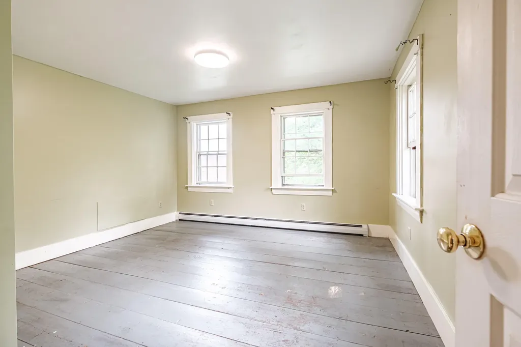489 North Road Bethel ME 04217