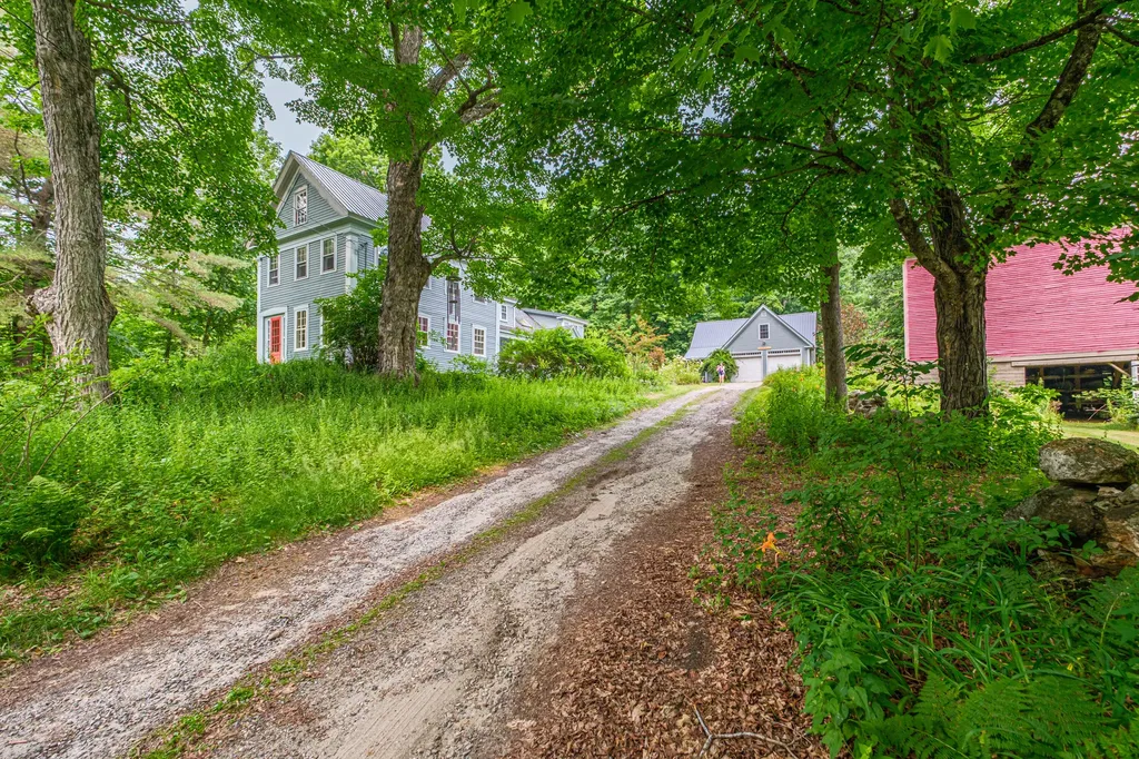 489 North Road Bethel ME 04217
