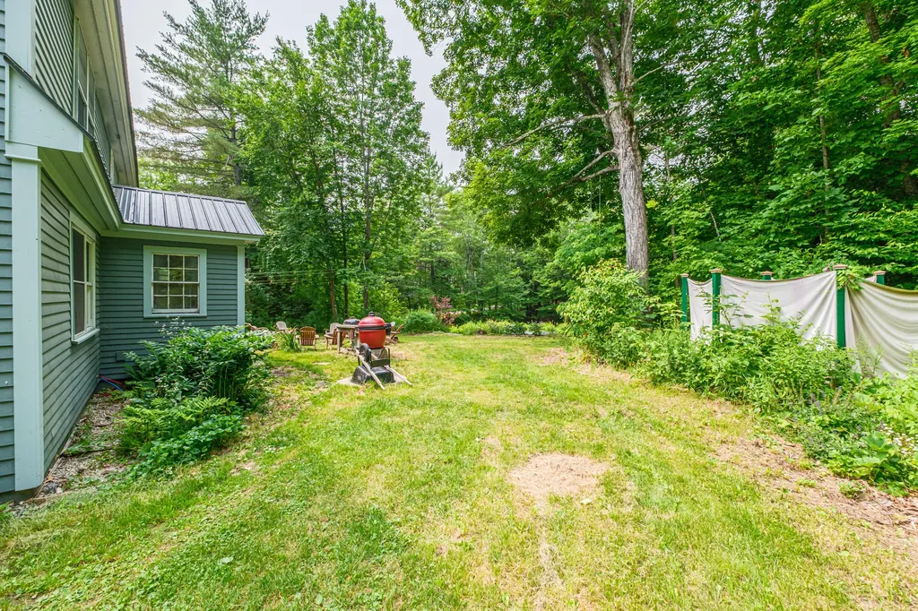 489 North Road Bethel ME 04217