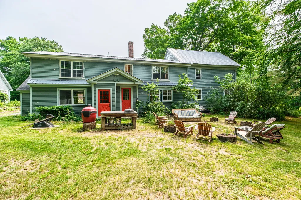 489 North Road Bethel ME 04217