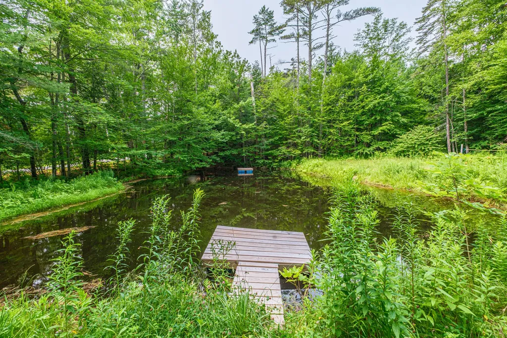 489 North Road Bethel ME 04217