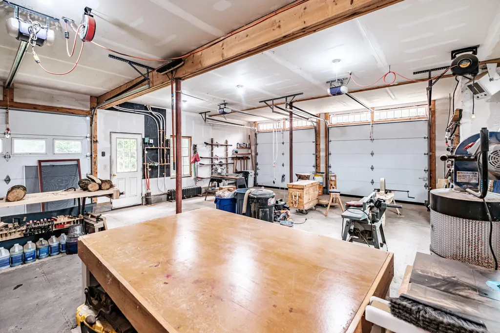 489 North Road Bethel ME 04217