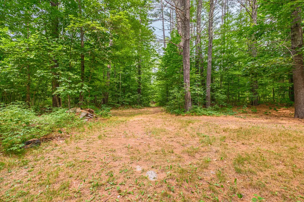 489 North Road Bethel ME 04217